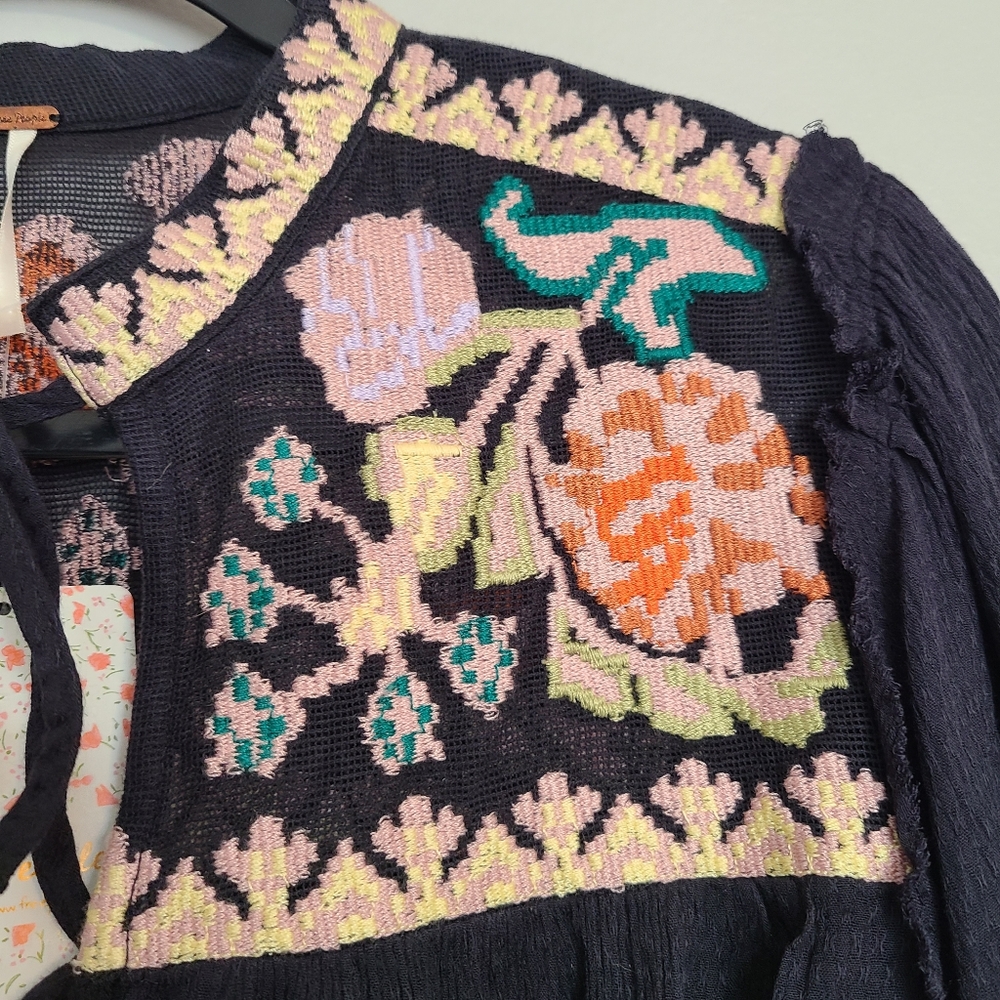 Free People Boho Black Poet Sleeve Top w/ Floral Embroidery & Front Ties Medium - Picture 2 of 14